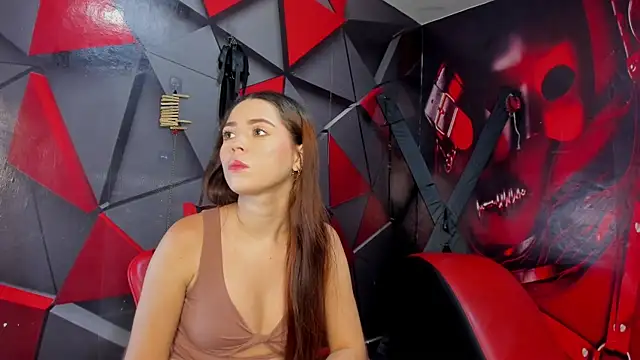 Hana and Zeta online show from 11/06/25, 12:09