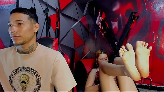 Snapshot of Hana_and_Zeta chatting on 01/05/26, 05:27 Hana and Zeta online show from 01/05/26, 05:27