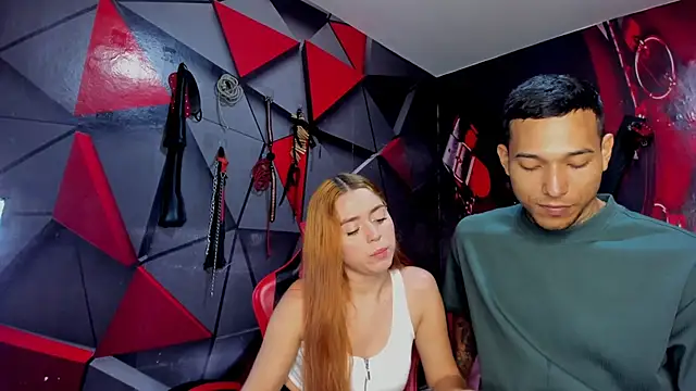 Hana and Zeta online show from 12/15/25, 12:22