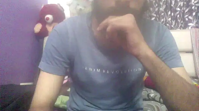 Snapshot of goldenbird99999 chatting on 02/21/26, 05:48 goldenbird99999 online show from 02/21/26, 05:48