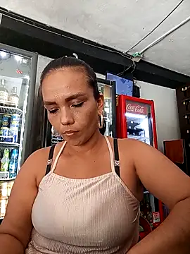 mariana mauricio hot online show from 10/04/25, 08:43