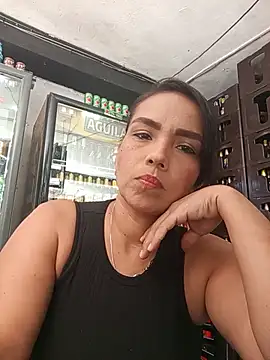 Snapshot of mariana_mauricio_hot chatting on 05/20/26, 08:50 mariana mauricio hot online show from 05/20/26, 08:50