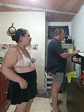 Snapshot of ZuriandAlex chatting on 02/11/26, 01:05 ZuriandAlex online show from 02/11/26, 01:05