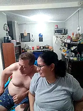 Snapshot of ZuriandAlex chatting on 02/20/25, 03:01 ZuriandAlex online show from 02/20/25, 03:01