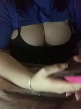 Snapshot of Noelia4251 chatting on 02/16/25, 09:05 Noelia4251 online show from 02/16/25, 09:05