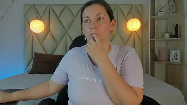 angelswets online show from 12/04/25, 01:43