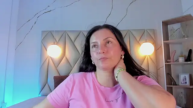 angelswets online show from 02/05/26, 04:14