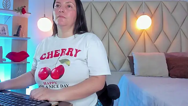angelswets online show from 05/15/26, 01:42