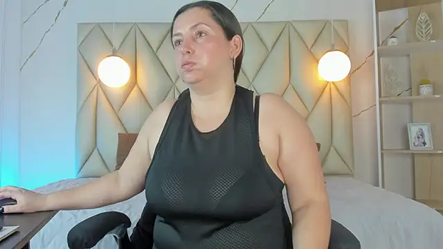 angelswets online show from 11/17/25, 02:10