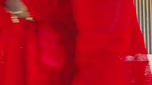 VanessaGlenn online show from 10/17/25, 07:37