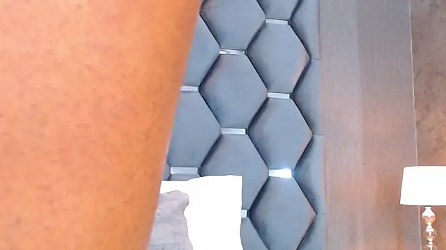 VanessaGlenn online show from 03/10/26, 02:32