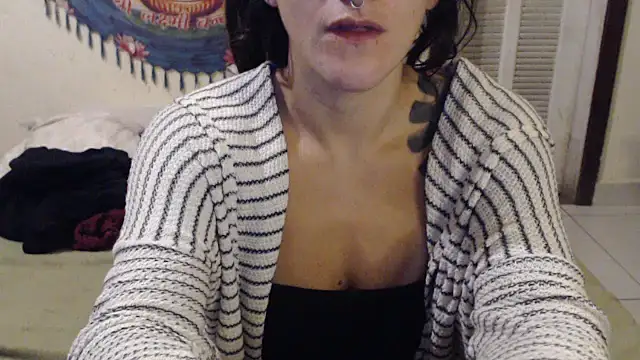 Snapshot of MissRebeka chatting on 05/12/26, 09:54 MissRebeka online show from 05/12/26, 09:54