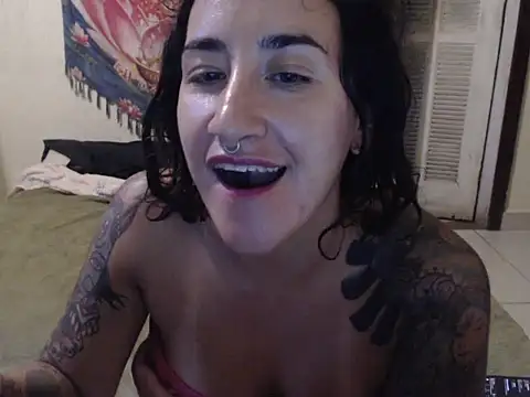 Snapshot of MissRebeka chatting on 09/21/25, 08:47 MissRebeka online show from 09/21/25, 08:47