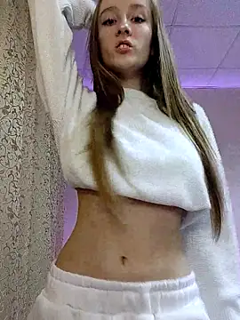 Snapshot of beautiful_angel chatting on 10/25/25, 08:42 beautiful angel online show from 10/25/25, 08:42