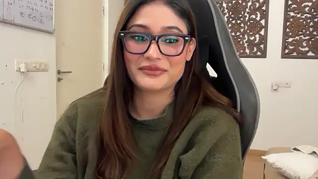 GoddessAnna online show from 11/30/25, 04:41