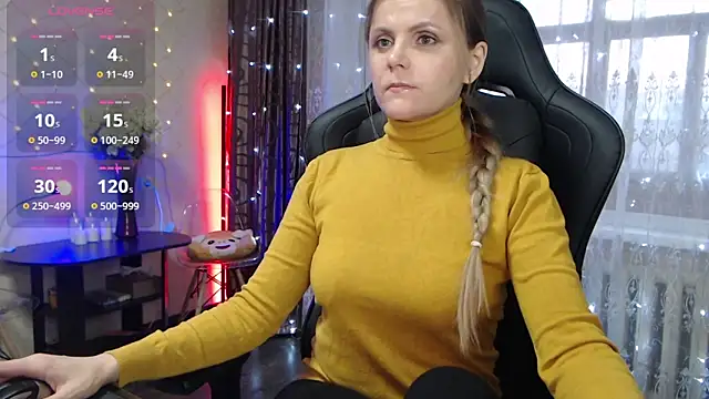 JessieOMays online show from 11/17/25, 01:53