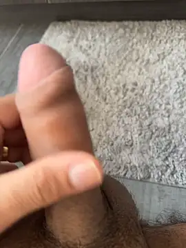 Pussylover 32 online show from 11/13/25, 06:34