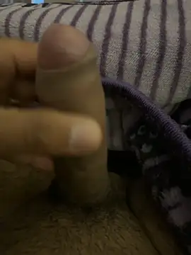 Snapshot of Pussylover_32 chatting on 04/12/26, 08:50 Pussylover 32 online show from 04/12/26, 08:50