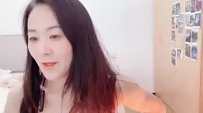 fanfan-FF online show from 02/19/25, 12:11