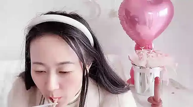 fanfan-FF online show from 03/08/25, 05:07