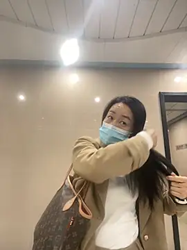 fanfan-FF online show from 11/25/25, 09:53