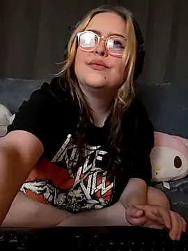 ChubbyBubs online show from 10/16/25, 12:57