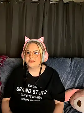 ChubbyBubs online show from 10/20/25, 10:38