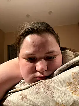 Snapshot of Alex_m chatting on 09/10/25, 02:38 Alex m online show from 09/10/25, 02:38