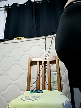 Palanquita4 online show from 04/12/26, 01:03