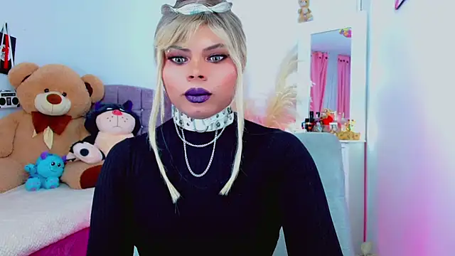 AdanKinng online show from 04/15/26, 07:36