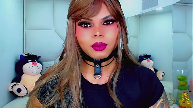 AdanKinng online show from 10/30/25, 11:19