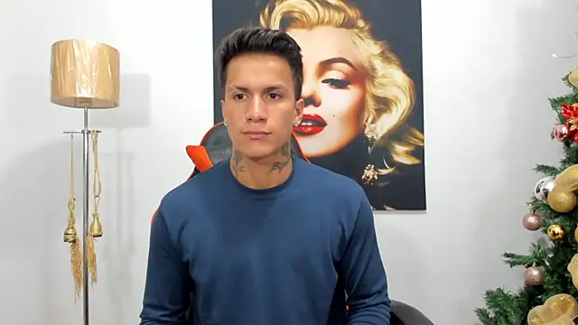 pettergrey1 online show from 12/28/24, 11:26