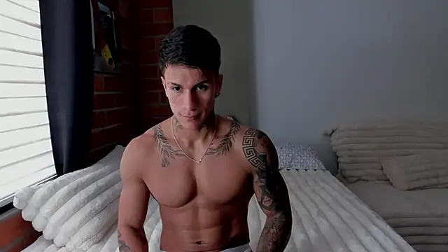 pettergrey1 online show from 11/14/25, 08:01