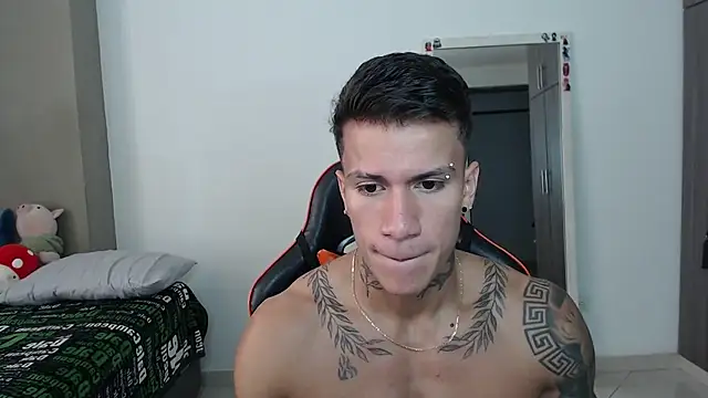 pettergrey1 online show from 02/25/26, 02:50