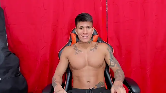 pettergrey1 online show from 01/10/25, 09:31