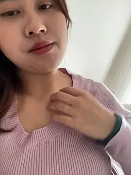 Snapshot of Liliya-77 chatting on 02/01/26, 07:28 Liliya-77 online show from 02/01/26, 07:28