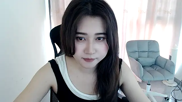 Snapshot of Liliya-77 chatting on 04/10/26, 06:42 Liliya-77 online show from 04/10/26, 06:42