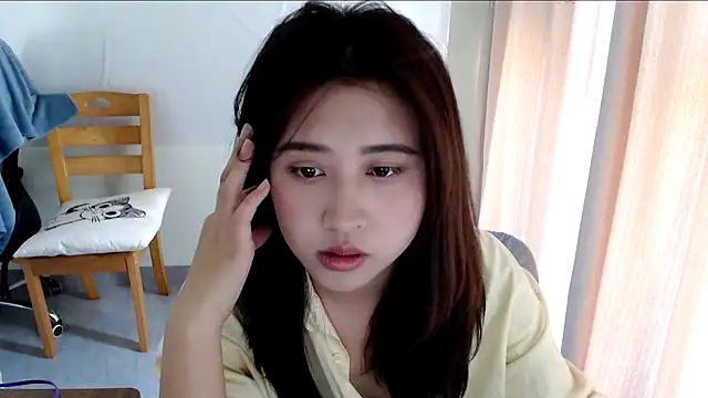 Snapshot of Liliya-77 chatting on 03/15/26, 04:30 Liliya-77 online show from 03/15/26, 04:30