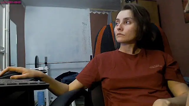 womanstrong78 online show from 02/11/25, 06:22