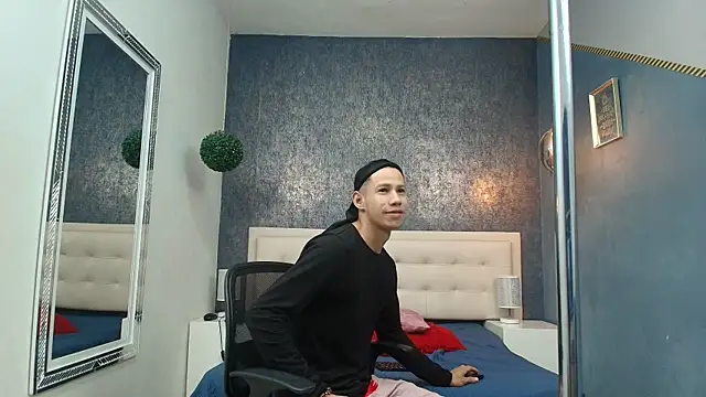 Erick Zhimerman online show from 03/01/26, 04:12