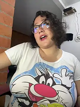 CinnamonCookiez online show from 01/03/25, 03:05