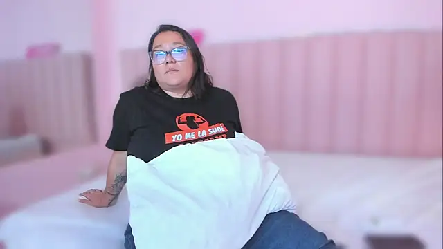 CinnamonCookiez online show from 03/16/25, 06:34