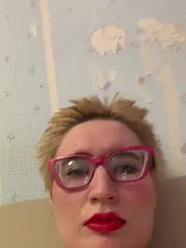 Charlotteeroseee online show from 02/09/25, 01:35