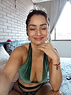 Snapshot of Loly_Horny chatting on 05/07/26, 09:40 Loly Horny online show from 05/07/26, 09:40