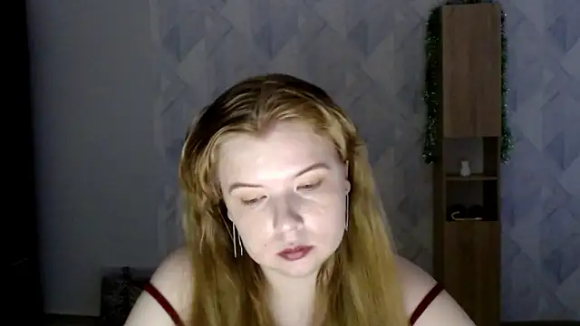 Melina Hot9 online show from 12/04/25, 10:25