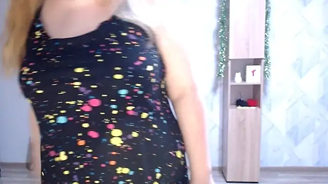 Melina Hot9 online show from 12/21/25, 05:42