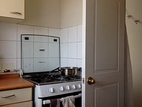 bmbncit0 online show from 04/02/26, 06:47