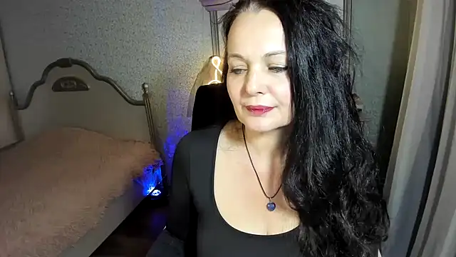Snapshot of WitchBlueRose chatting on 12/02/24, 03:53 WitchBlueRose online show from 12/02/24, 03:53