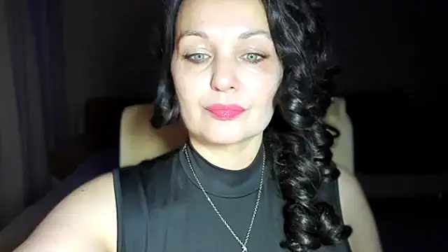 WitchBlueRose online show from 10/24/25, 07:02