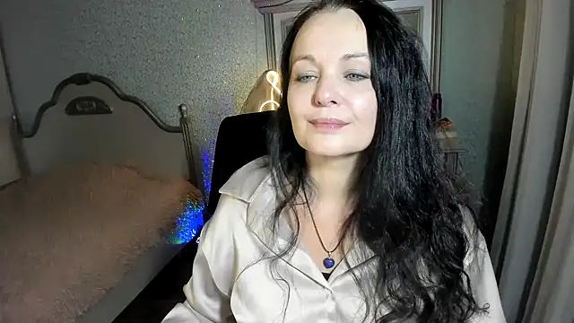 Snapshot of WitchBlueRose chatting on 12/01/24, 04:34 WitchBlueRose online show from 12/01/24, 04:34